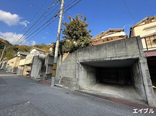 八幡東１丁目戸建の物件外観写真